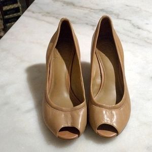 Tory Burch Wedge shoes